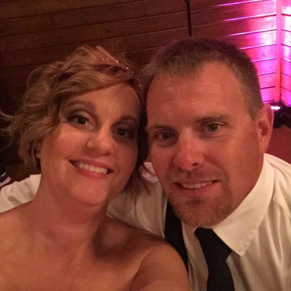 Meet your Posher, April - Picture 1 of 1